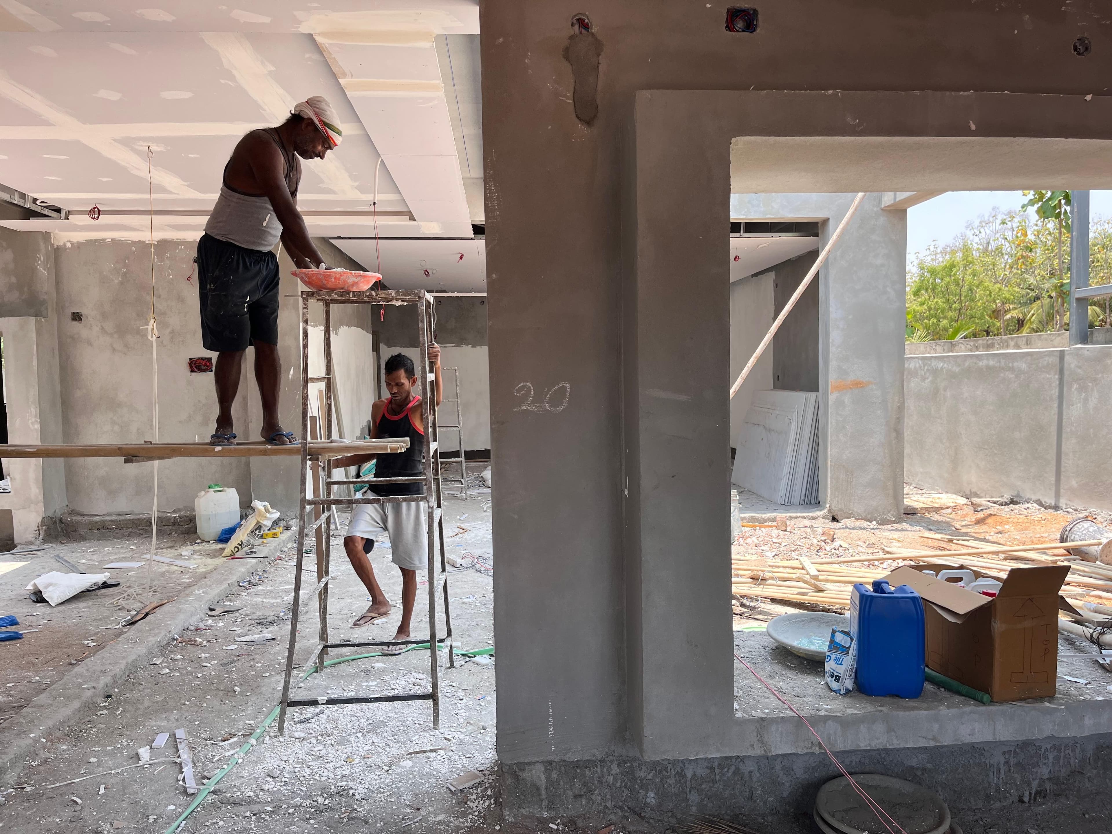 Courtyard House image